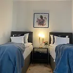 Apartment Noer Vecses