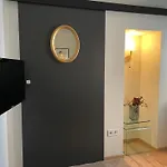 Noer Apartment Vecses
